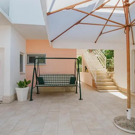 Lejlighed Spacious With Big Patio Terrace&great Sea View Trogir